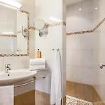 Otel Barbara 4*