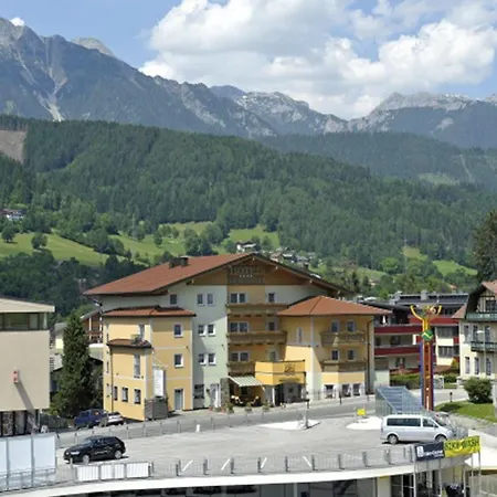 Hotel Barbara 4*